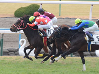 京都6R　新馬　レッドルシファー